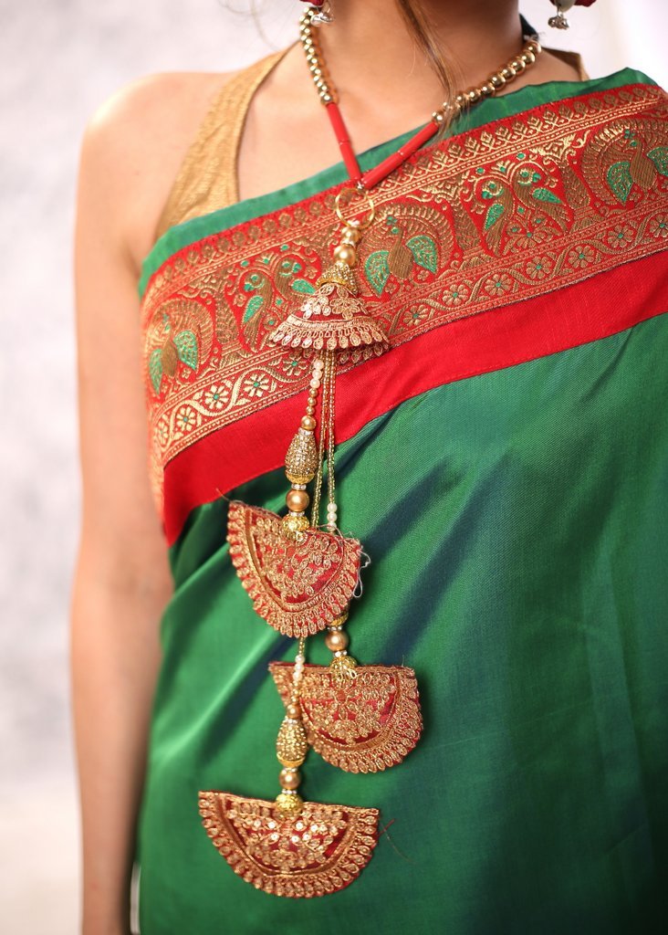 Handmade long tessels neck piece - Sujatra