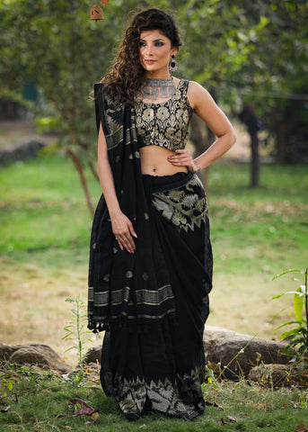Exclusive Black Linen saree with jamdani weaving border & pallu with benarasi blouse pc