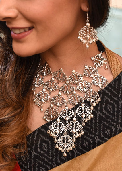 Exclusive designer necklace set - Sujatra