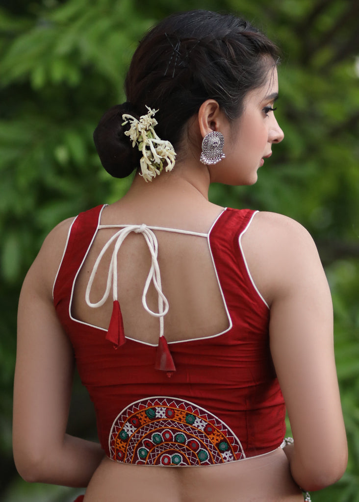 Stylish Maroon Cotton Silk Sleeveless with Semi-Circular Kutch Patch on the Back