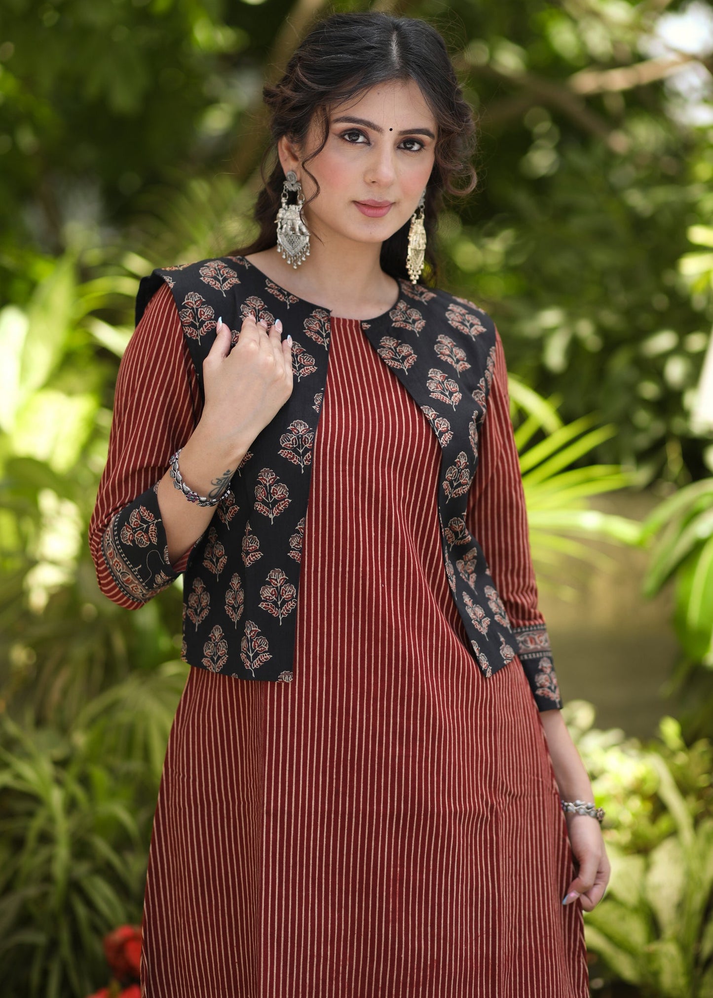 Smart Maroon Cotton Line Ajrakh Kurta