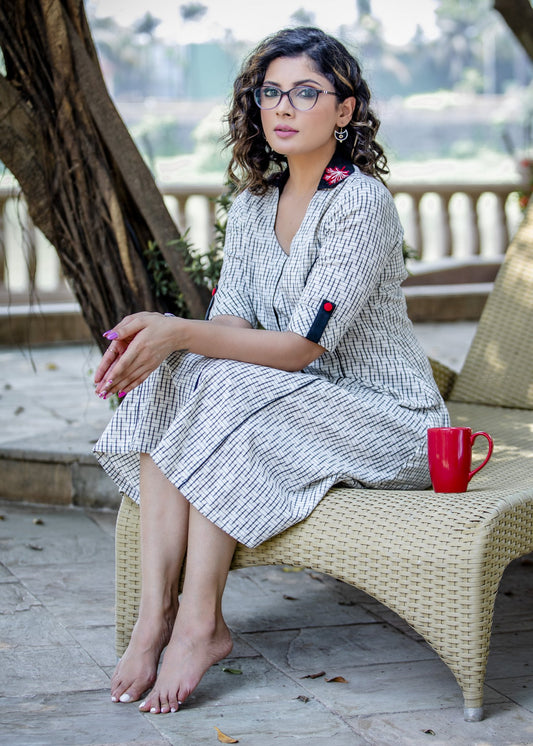 Exclusive Ikat dress with contrast red embroidery on collar