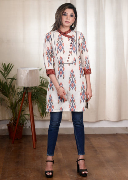 Exclusive white Ikat tunic with Ajrakh collar