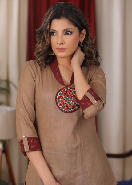 Exclusive cotton Top with round mirror work and Ikkat collar