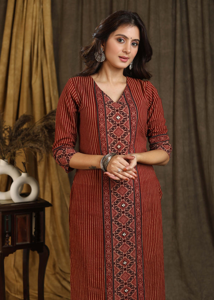AMIRA'S INDIAN ETHNIC WEAR Viscose Silk Printed Embroidered Placket Buttons  Kurti (Black) - Amira Creations