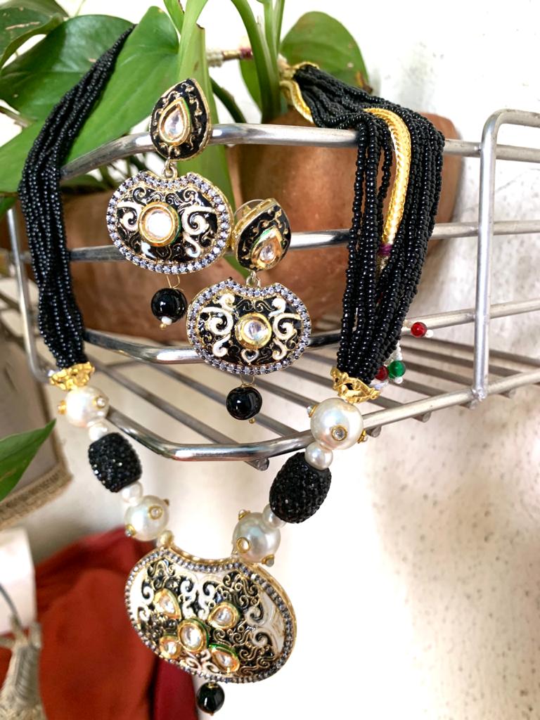 Exclusive multilayered black Jaipuri necklace set