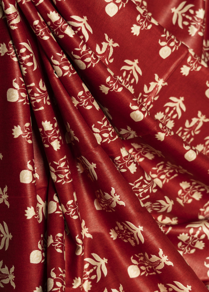 Red Floral Print Blended Cotton Fabric