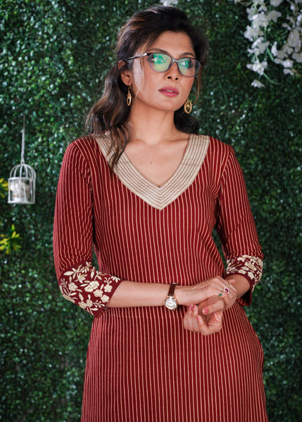 CASUAL COTTON LADIES KURTI WITH EMBROIDERY