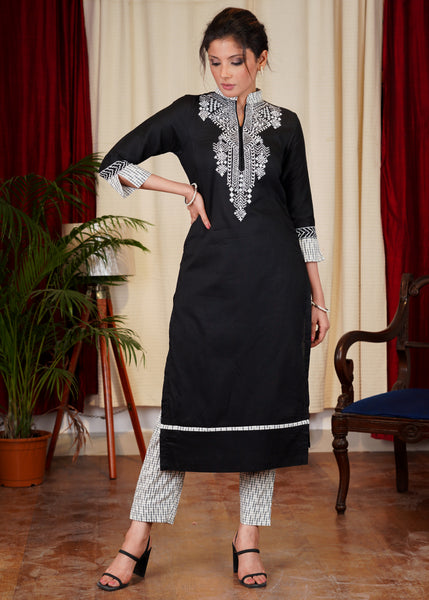 Graceful Black & White Ikat Combination Kurta, Pant , Dupatta Set - 3 Pc