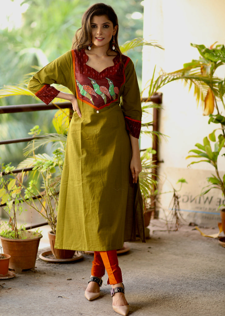 A-line Mehendi Green Cotton Handloom Kurta with Hand-painted Gond Trib ...