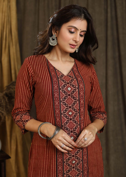 Elegant V Neckline Cotton Ajrakh Combination Straight Cut Kurta with Wooden Buttons - Pant Optional