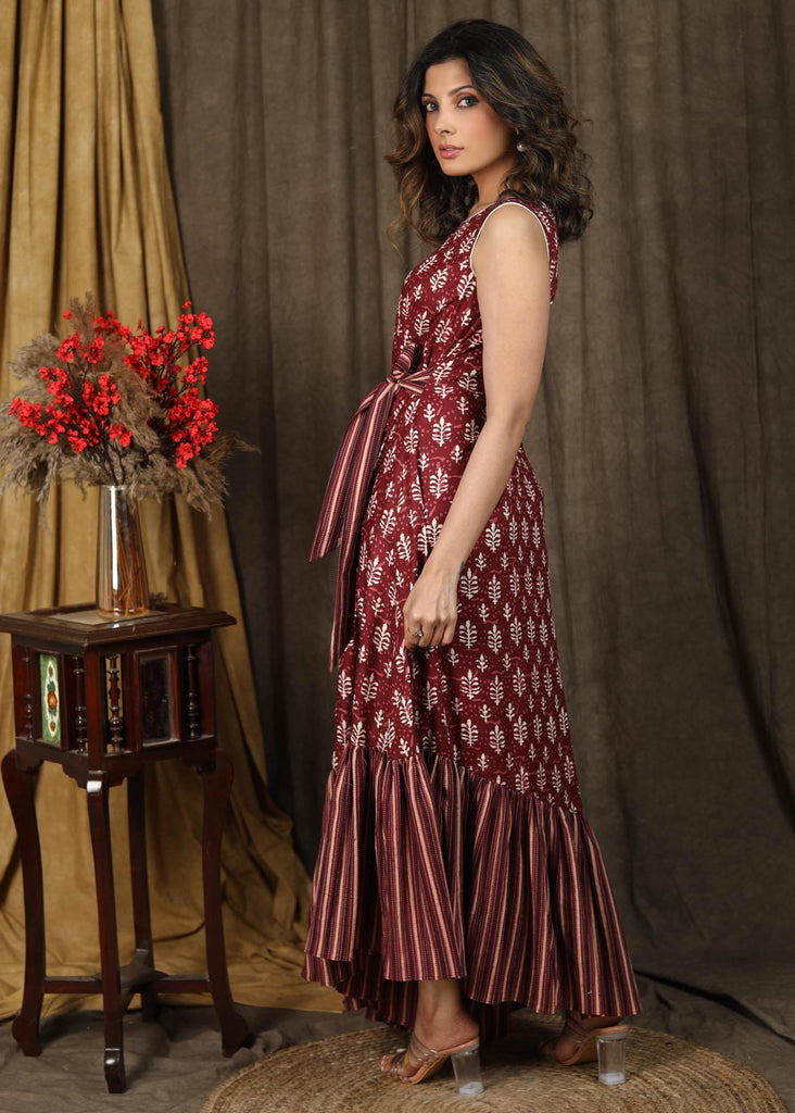 Elegant maroon printed combination dress with kantha border and attached belt
