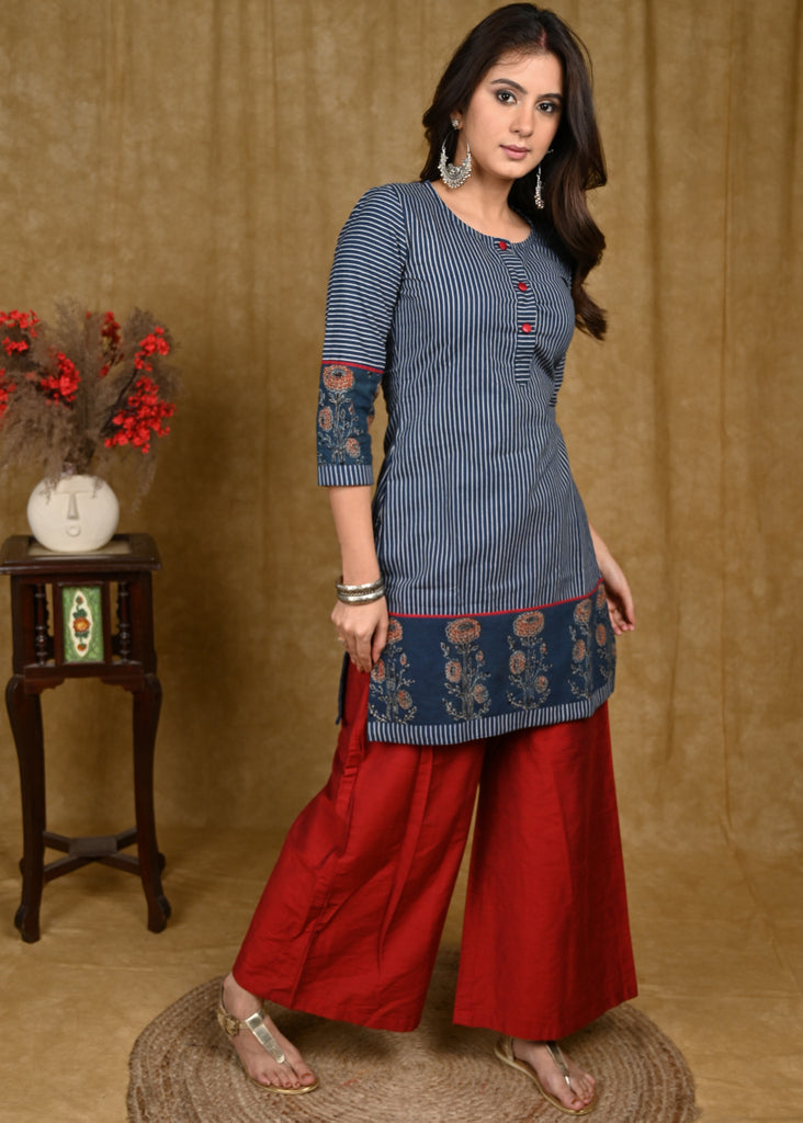 Dussehra Sale — Elegant Line Indigo Tunic with Ajrakh Border on Hemline