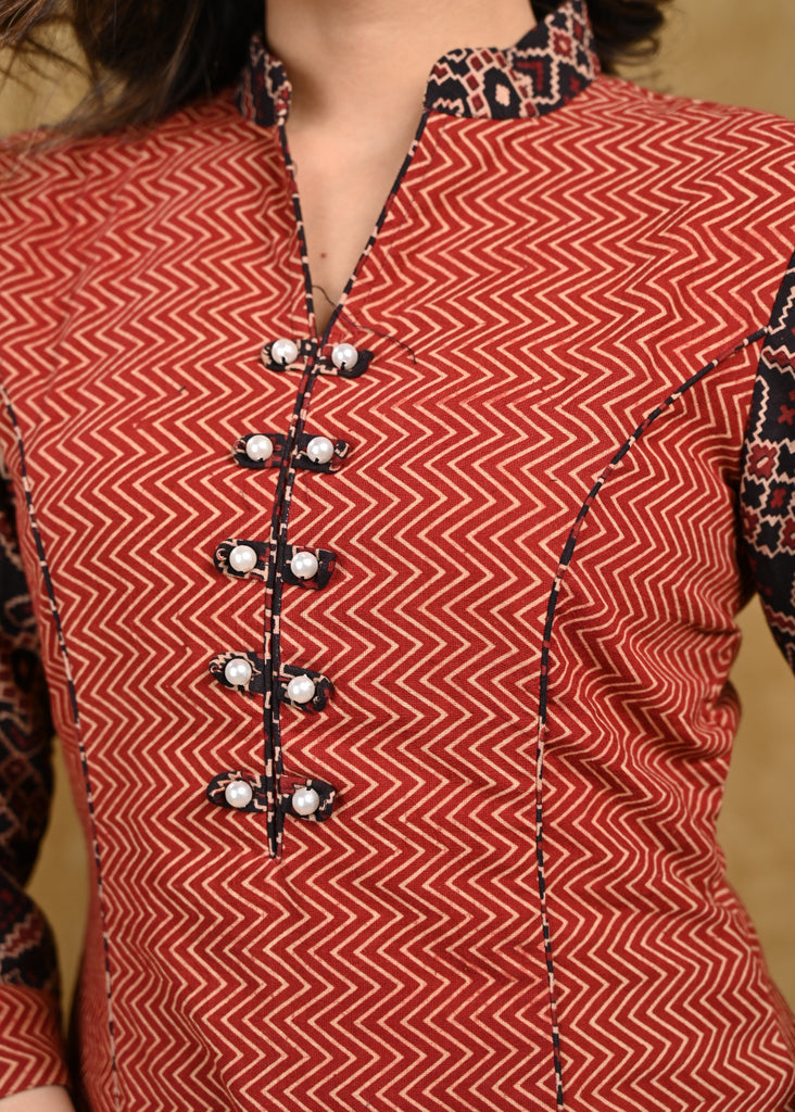Stylish Zigzag Ajrakh Straight Cut Tunic with Printed Ajrakh Sleeves