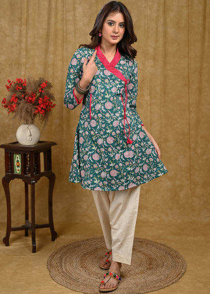 Classy Floweral Print Cotton Tunic with Overlap Style and Front Pockets