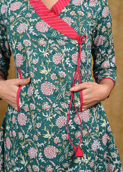 Classy Floweral Print Cotton Tunic with Overlap Style and Front Pockets