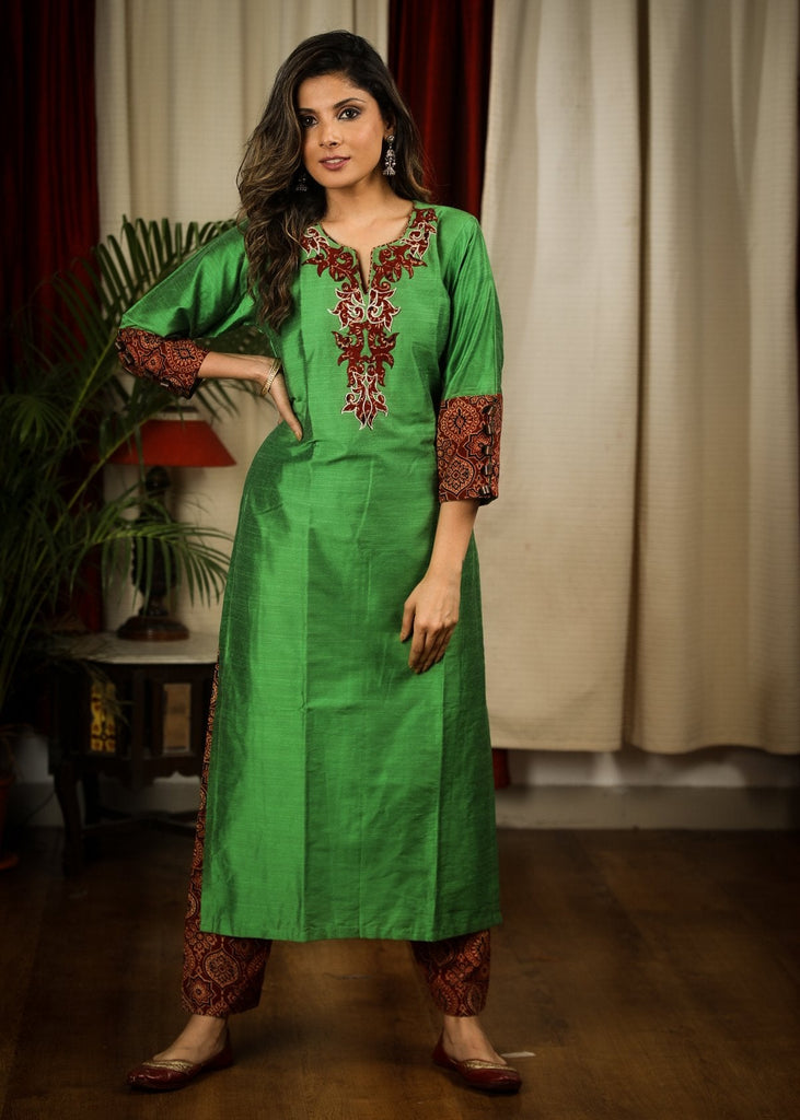 Straight Cut Green Cotton Silk Kurta with Ajrakh and Embroidered Patch Work