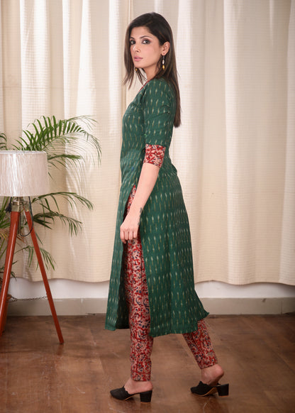Dussehra Sale — Simple and Elegant Cotton Ikat Kurta With kalamkari Collar and Cuff and Wooden Buttons