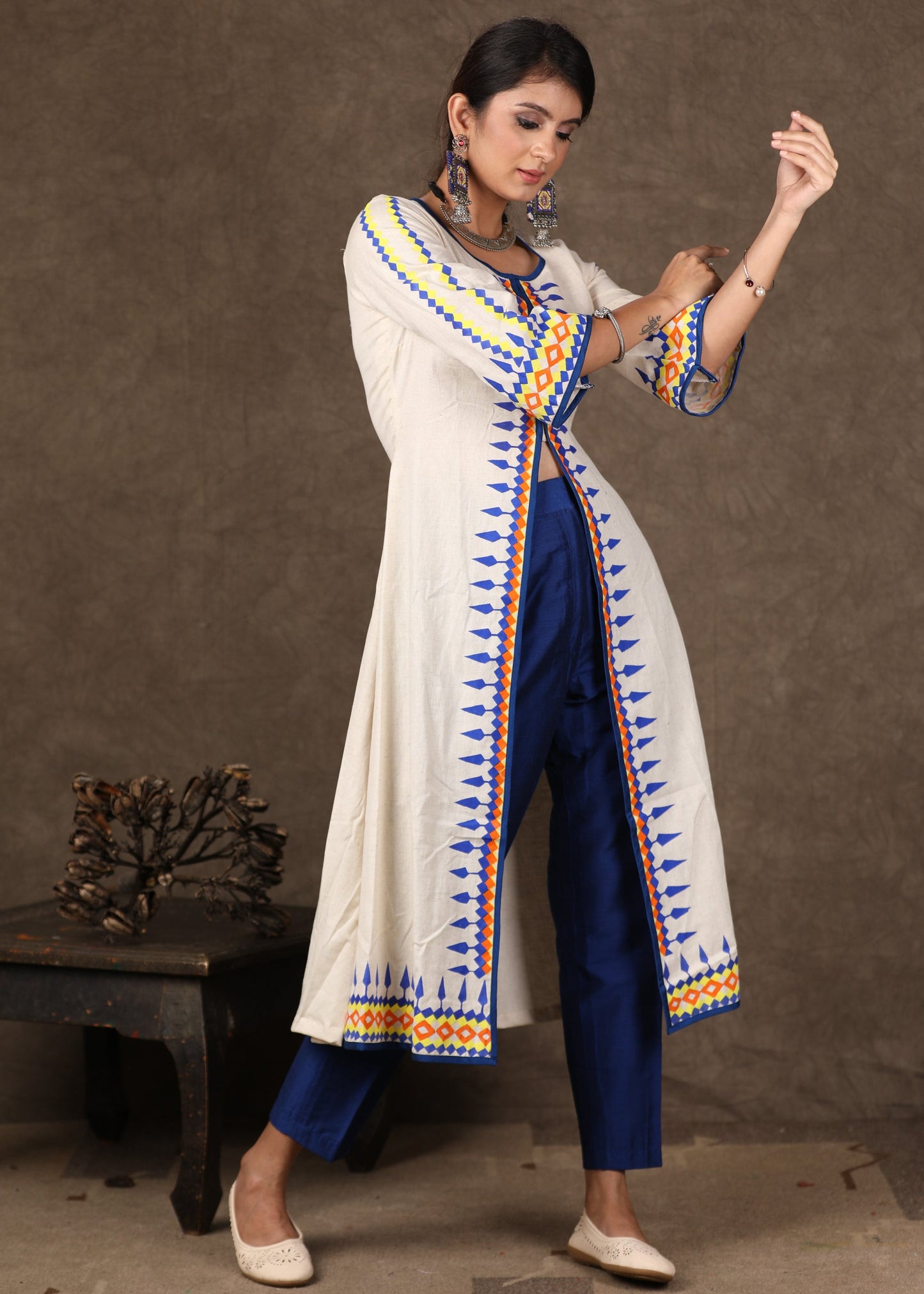 Graceful Hand Painted Front Open Kurta
