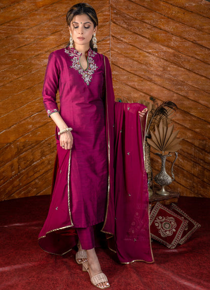 Magenta cotton silk kurta with Exquisit stone work on yoke
