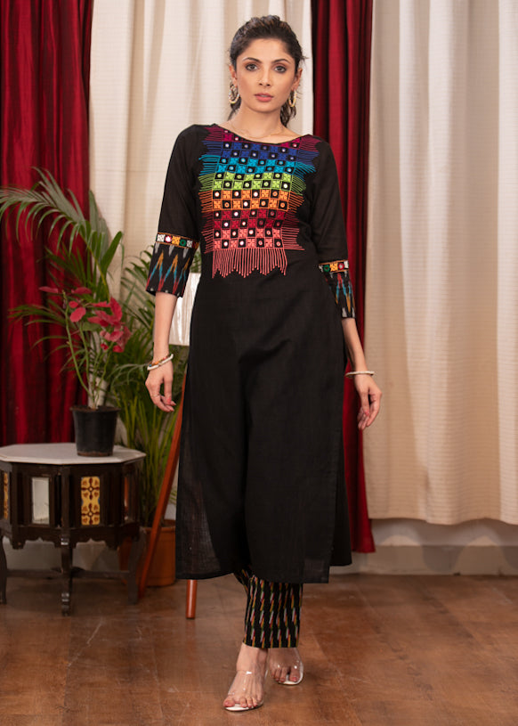 Straight Cut Black Cotton Handloom Kurta with Bright and Soothing Hand Mirror embroidery
