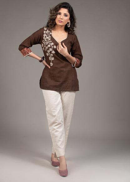 Brown cotton slub embroidered top